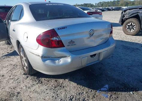 2005 Buick Lacrosse Cxs z USA, uszkodzony, nr VIN 2G4WE567051195666